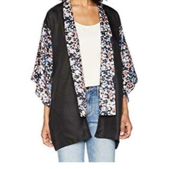 Laundry Tops - Laundry‎ by Shelli Segal Women's Confetti Garden Kimono One Size